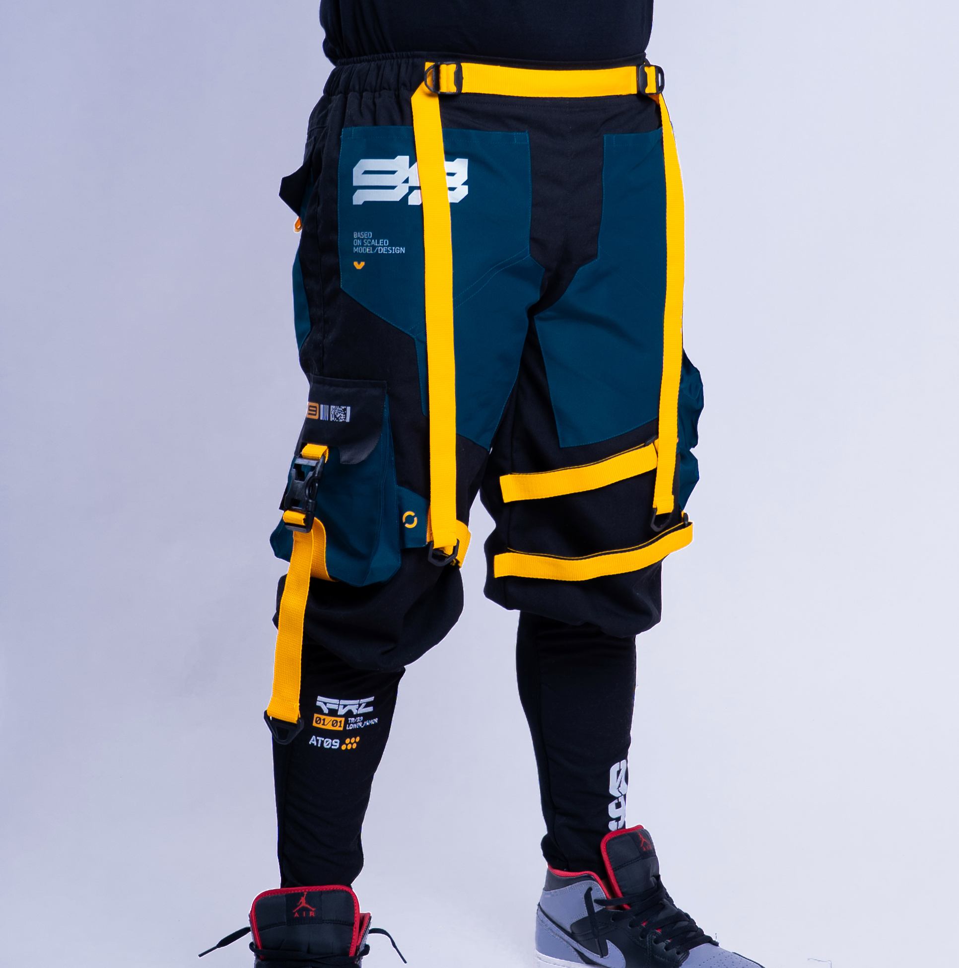 trc99/ pants.navy