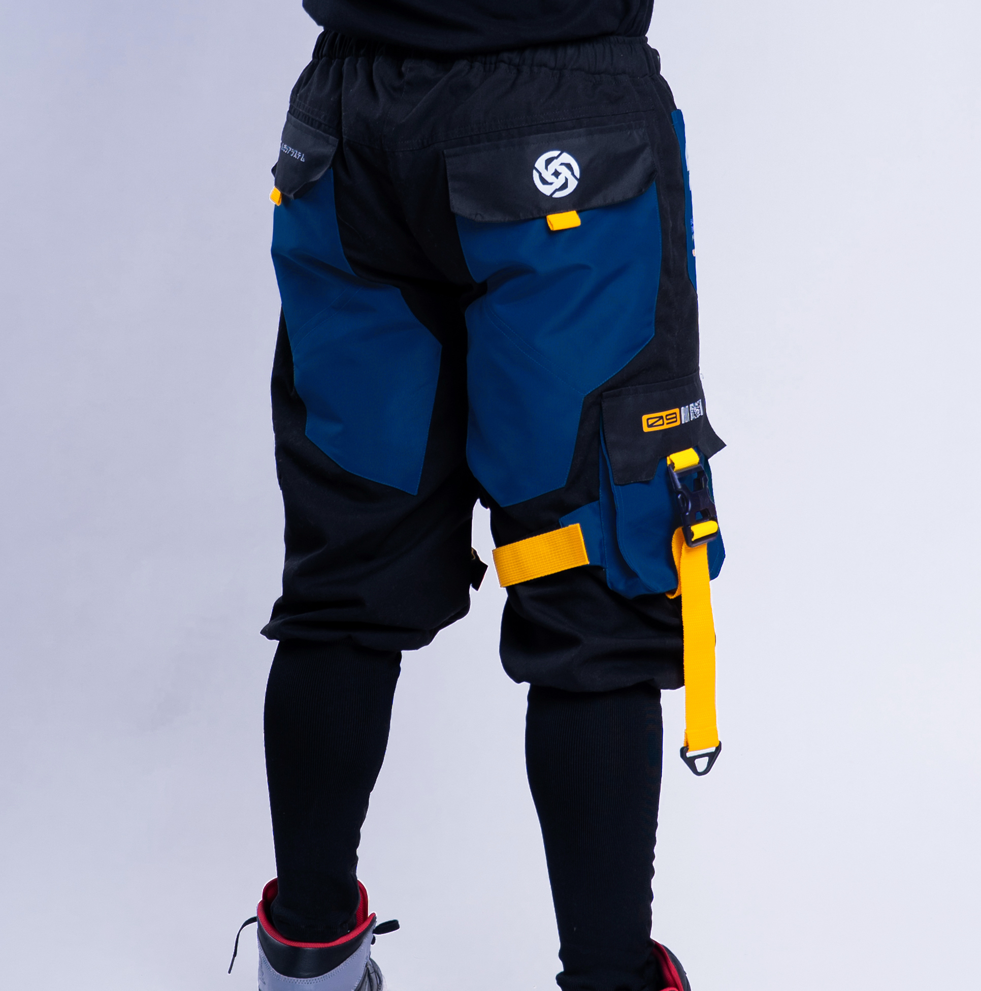 trc99/ pants.navy