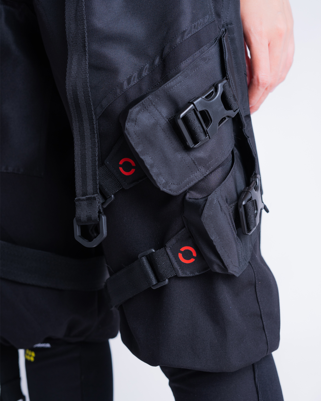 trc99/ pants.black