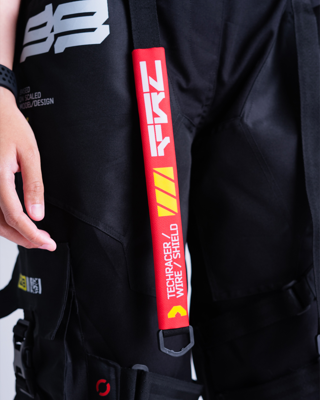 trc99/ pants.black